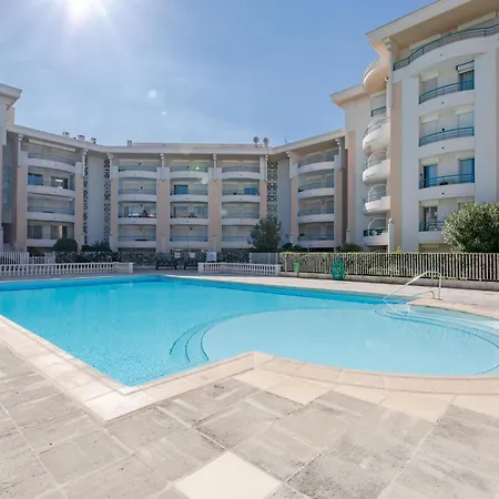 L'open-10 By Interhome