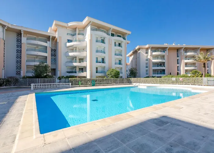 L'open-10 By Interhome